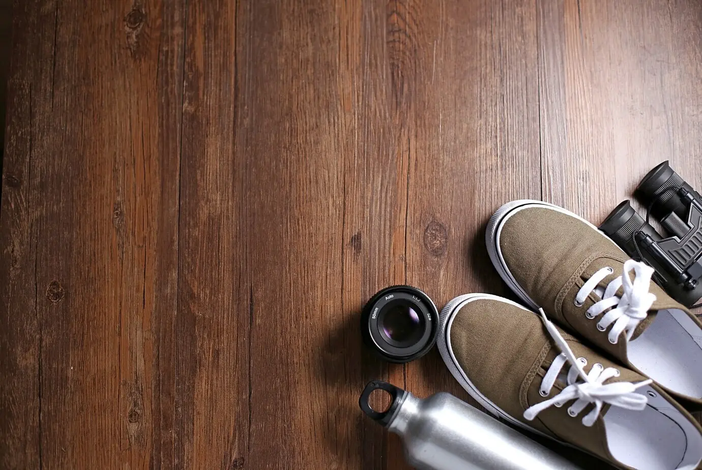 Ausrüstung für das Wandern im Freien